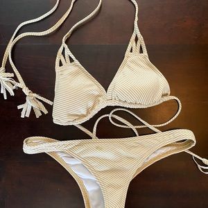 roxy bathing suit